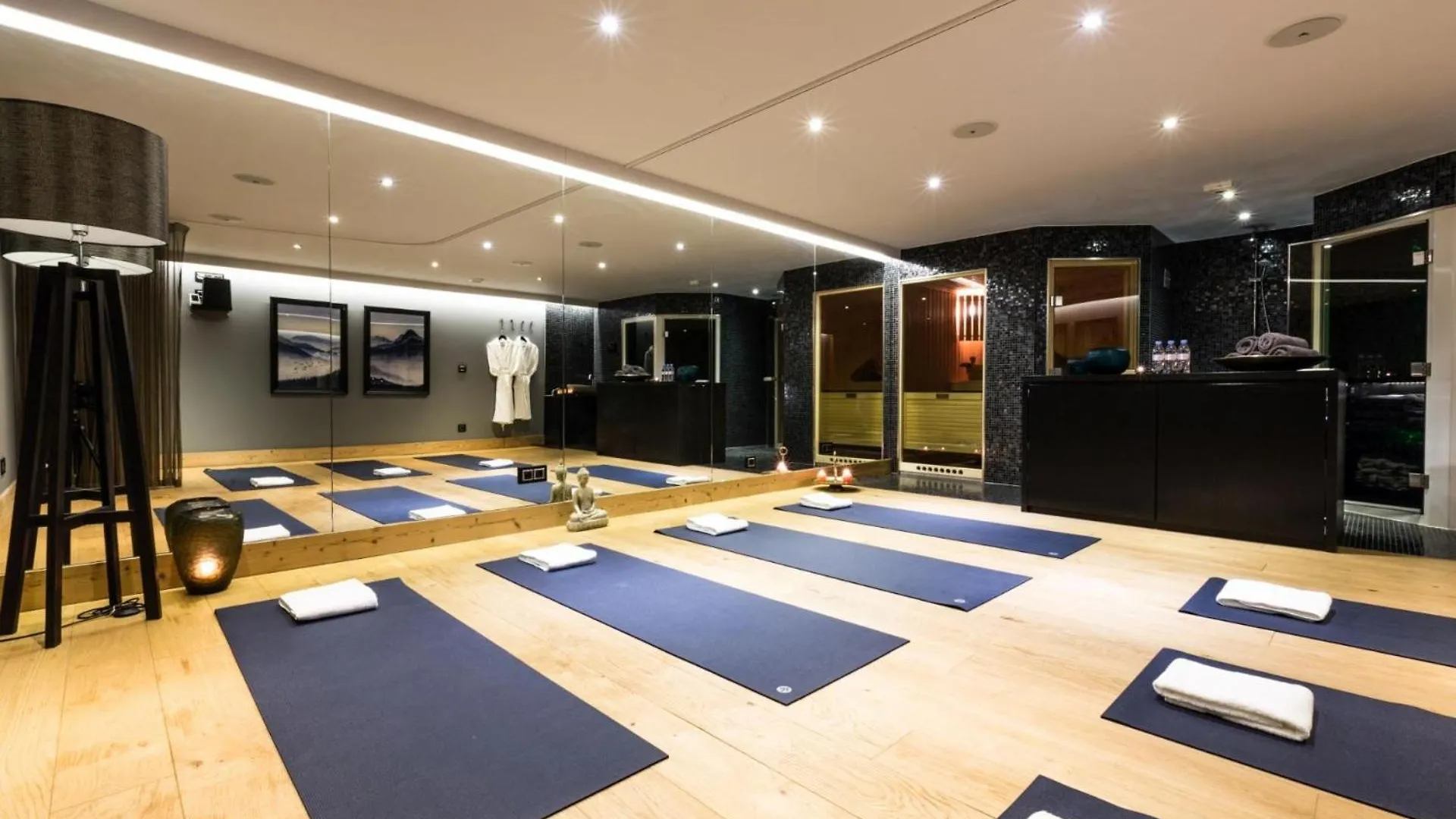 Roig Sapphire ***** Villa Chamonix
